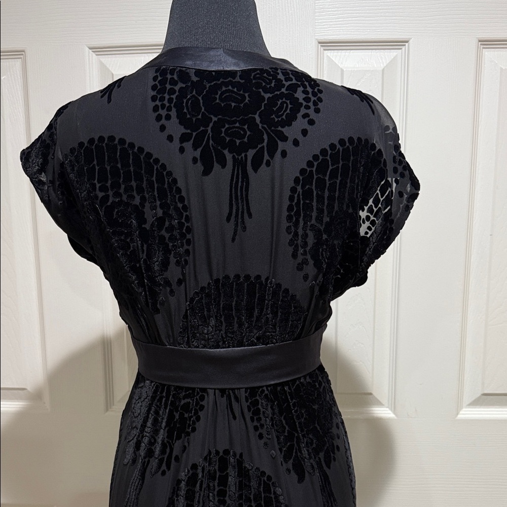 BCBGMaxAzria Black Velvet burnout satin trim Midi Dress, like New, Sz 10 - Picture 13 of 17